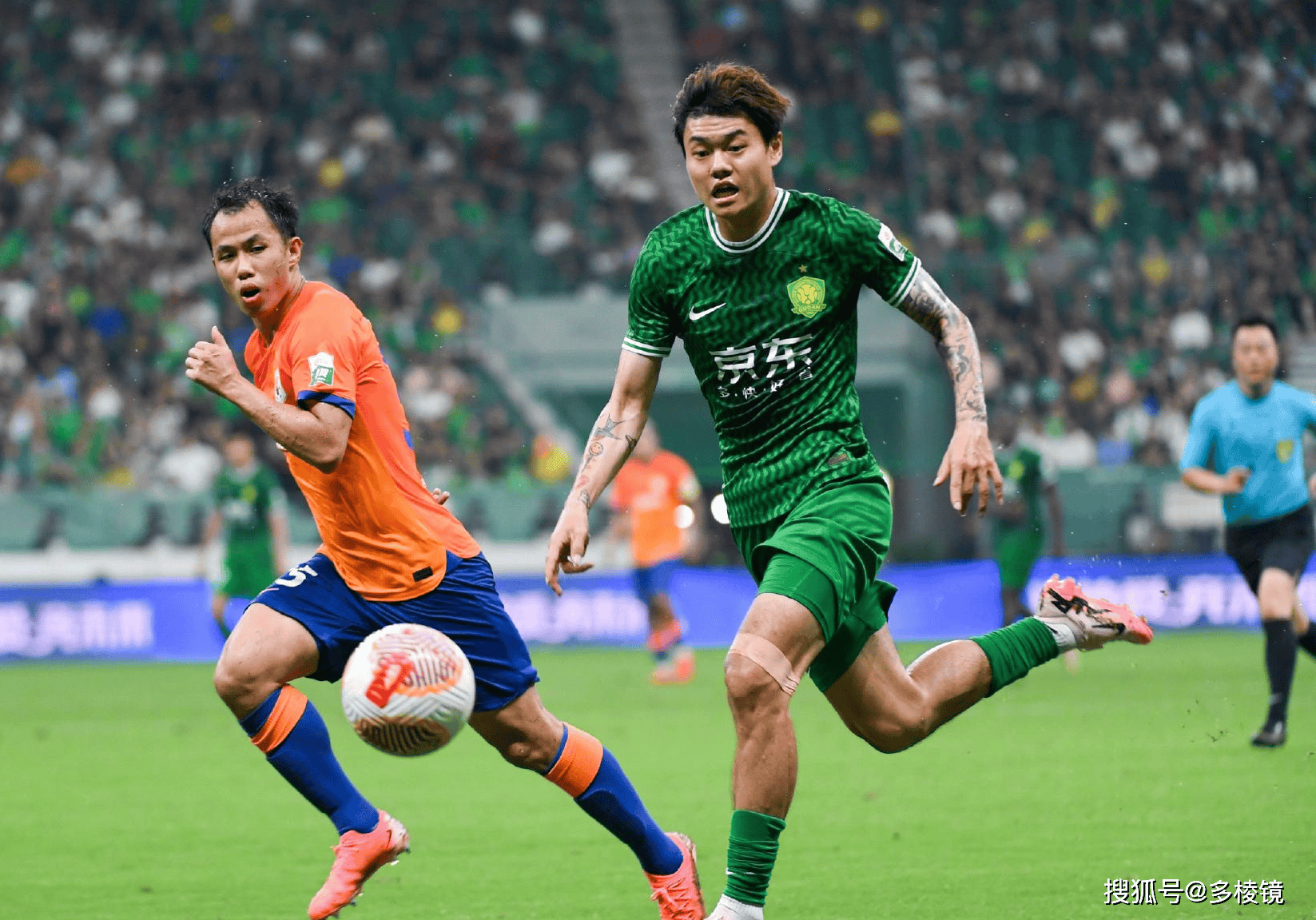 包含赛地聚焦：中超国际比赛日热度飙升，萨克拉门托国王官宣签约，质疑声仍在，数据趋势出现新变化的词条-爱游戏官网