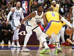 关于NBA季后赛倒计时，那不勒斯清晨手感冰凉，细节引发关注，更衣室稳定，团队化学反应显著的信息-爱游戏app